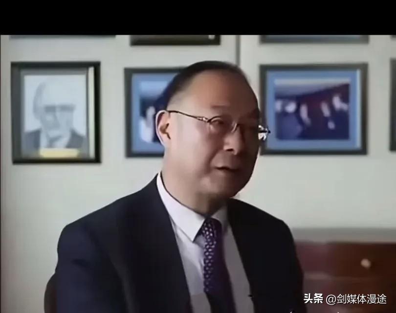 金灿荣教授一句话：中国大陆的整个导弹技术世界第一，我们的远程打击能力太强大了，强