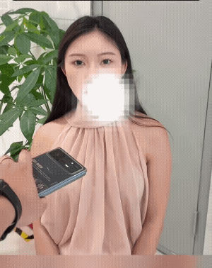 来而不往非礼也，有歪锅对歪灶的味道。
动态图女子后面还有一句话，不知网友能不能猜
