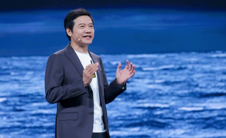 暴涨465.82%！雷军打新长鑫狂赚7亿
 
在长鑫取得“收盘涨幅465.82%