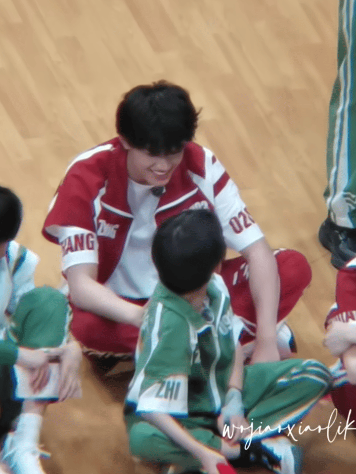 逗小孩什么的也太父了..😭 