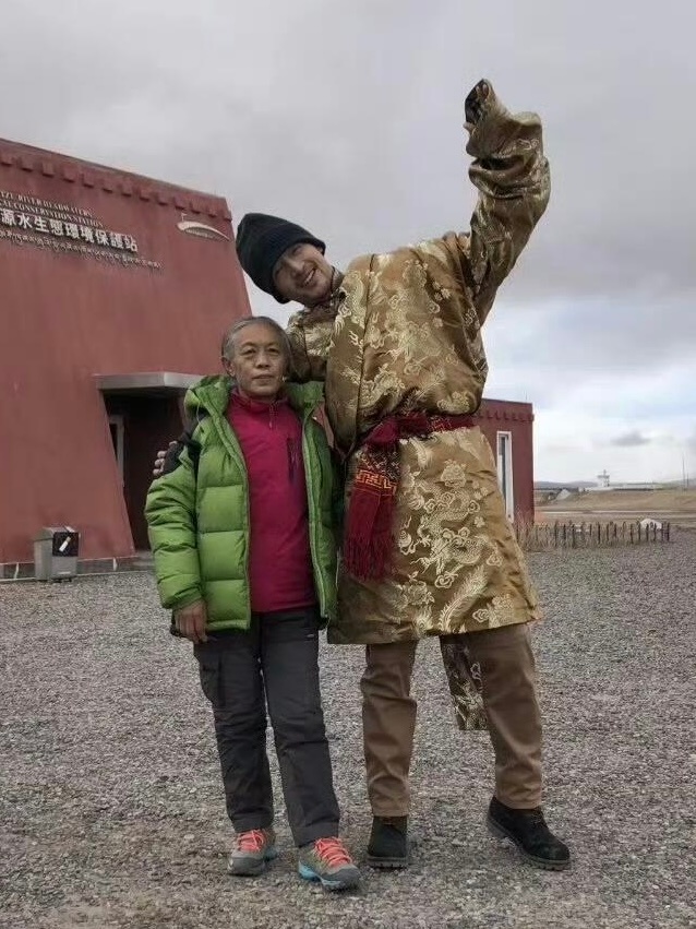 胡歌生命树造型 ​​​