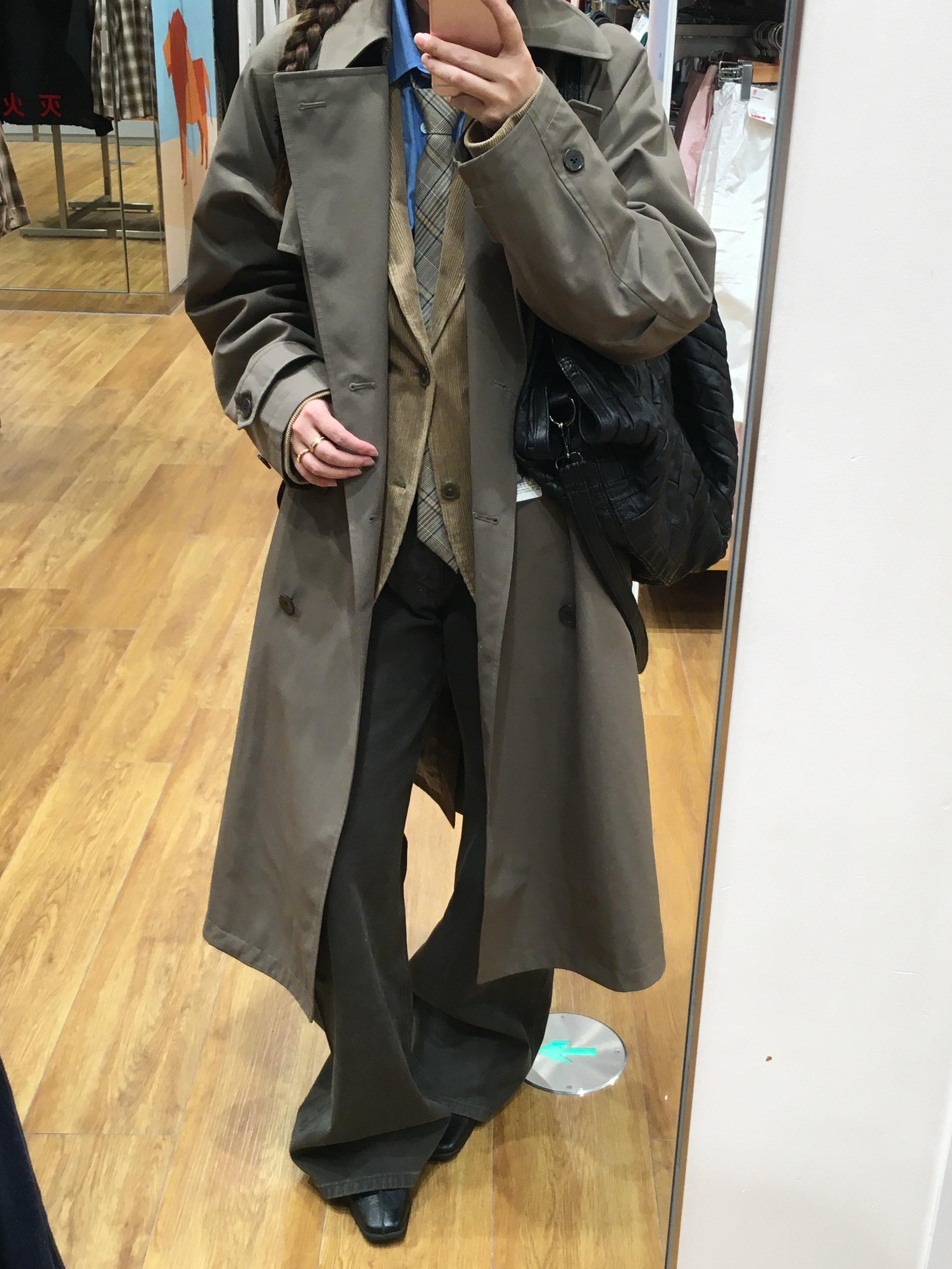 优衣库早秋新品开挂了。又被优衣库新品拿捏了