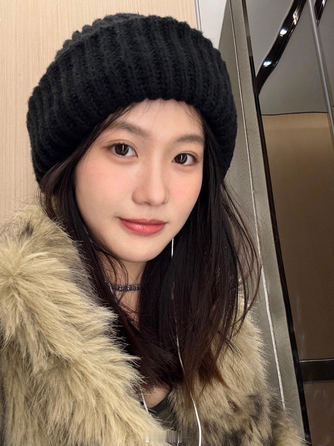 2024年的最后一天啦。：）喝一杯柿柿如意。 