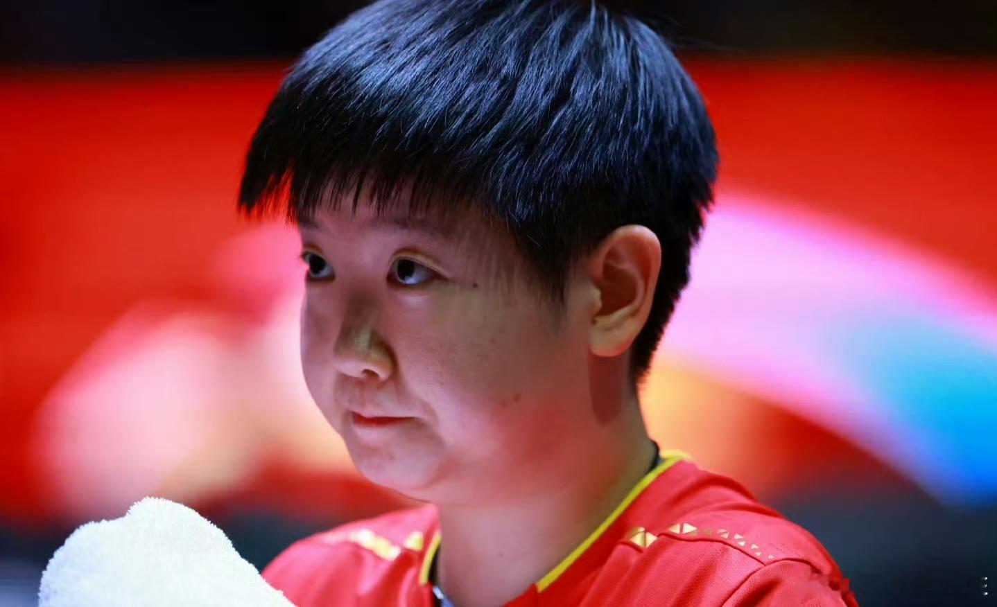 王楚钦进决赛孙颖莎进世乒赛女单决赛不管能否夺得多哈世乒赛男女单打冠军？他俩照旧是