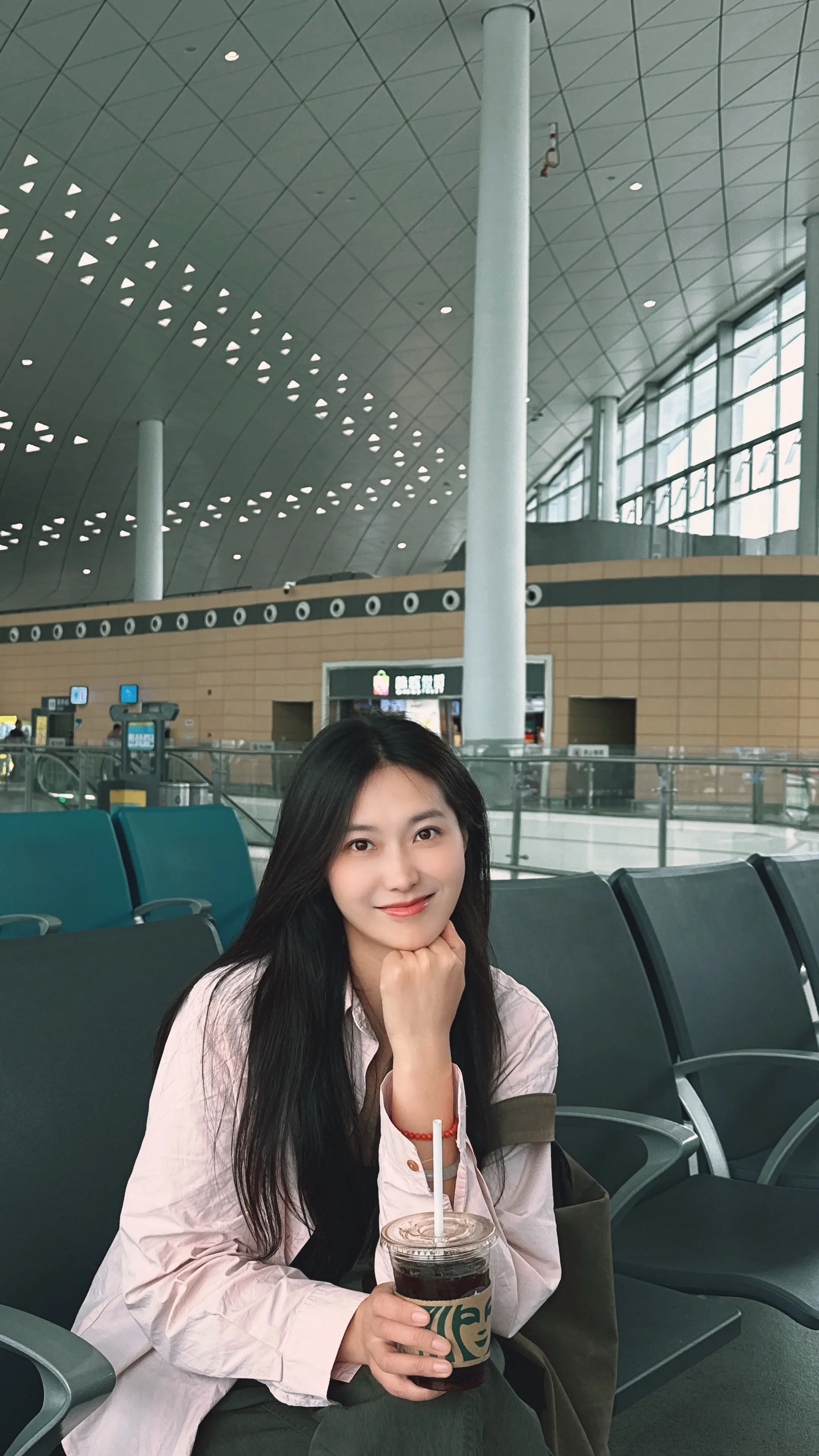 新的旅程，出发🛫  人生不该只有红绿灯和斑马线