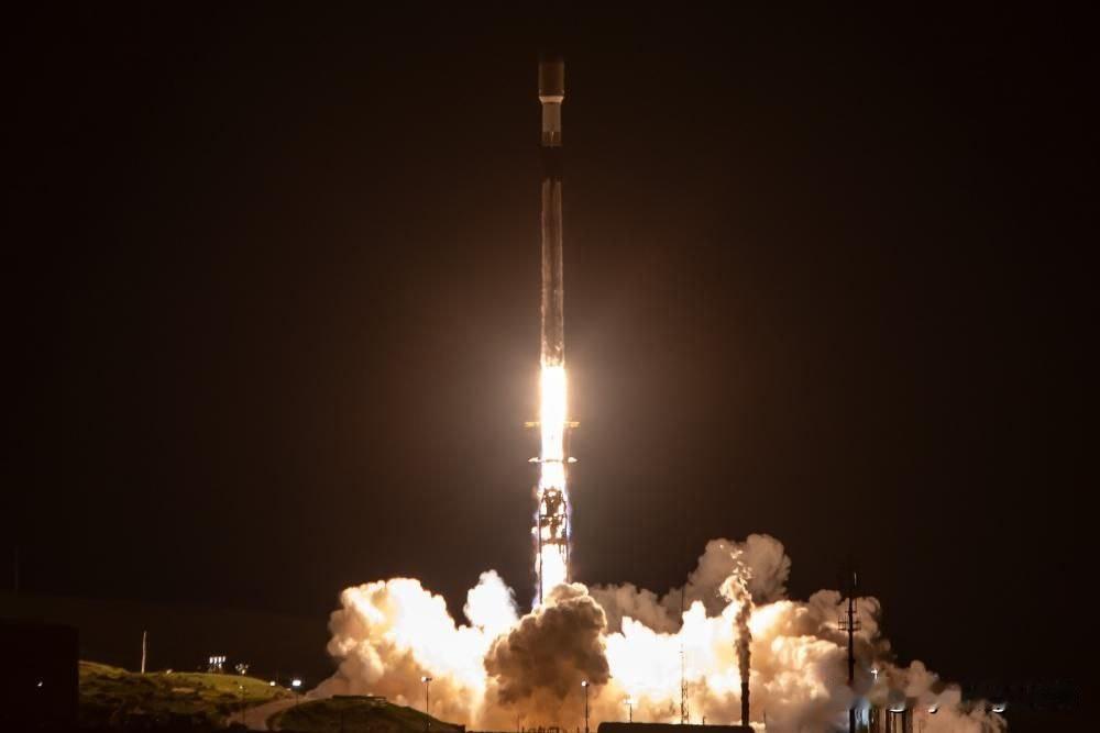 🛰🇫🇮 芬兰成功发射两颗Iceye卫星进入轨道，迈向自主军事侦察系统

1