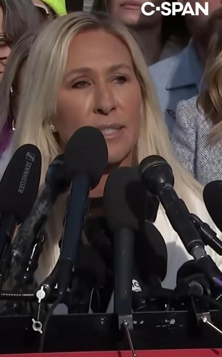 众议员马乔里．泰勒·格林周二反驳特朗普总统，此前特朗普总统一再称马加煽动者为