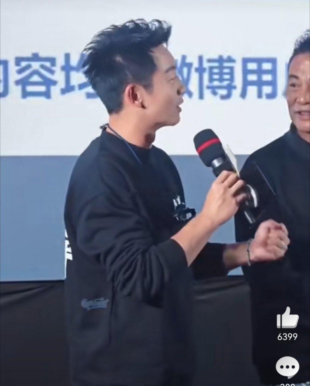 郑恺冷不丁梆梆就炸腿 电影《用武之地》首映礼现场被郑恺圈粉！回应高能炸腿戏份时，