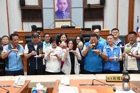 国民党首场行动中常会移师台东 郑丽文将以行动力挺饶庆铃

台东县长饶庆铃近日因海