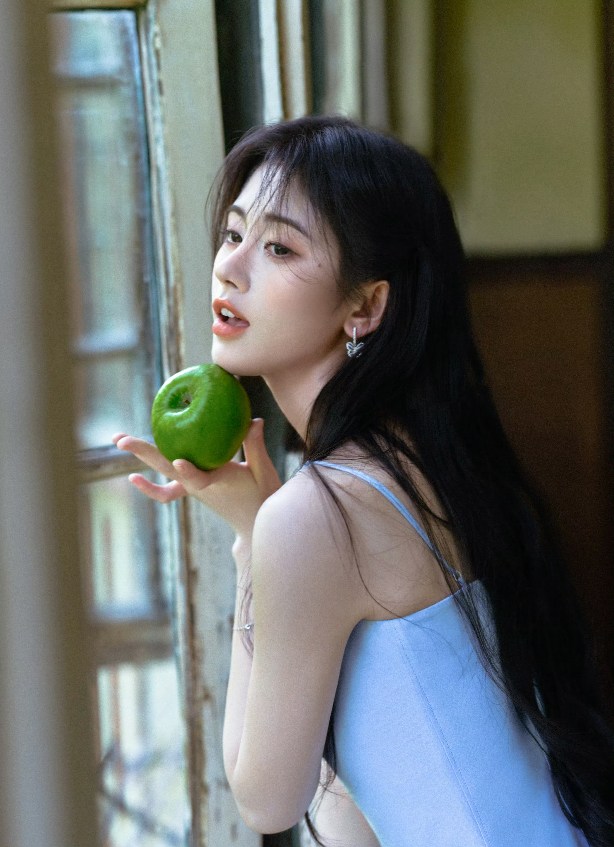 鞠婧祎  jjy鞠婧祎万花世界 jjy鞠婧祎苏绿夏“梦里我和你离得都很近可惜梦终