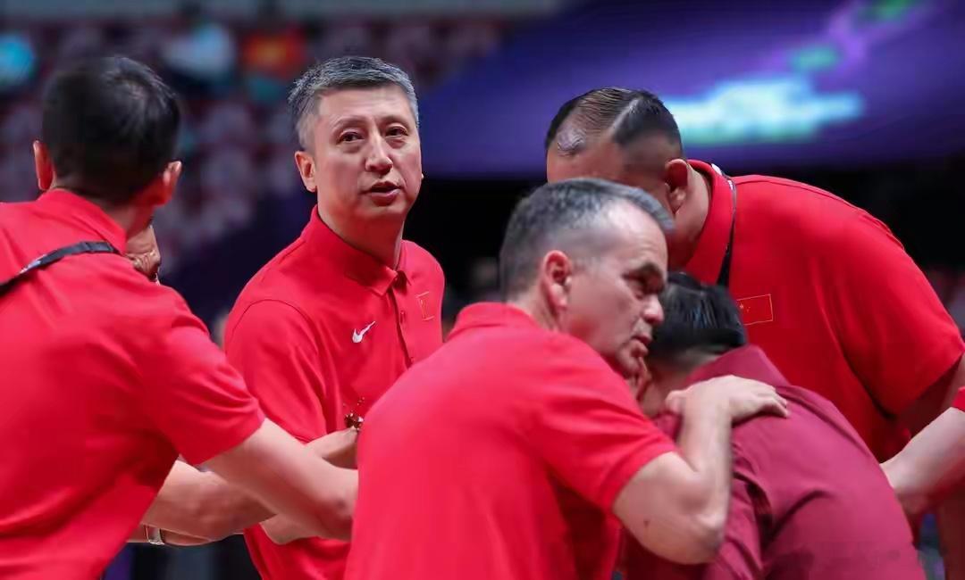 两负韩国！郭士强3大败笔致崩盘 错信两人 缺赵睿非主因中国男篮世预赛遭遇历史性两
