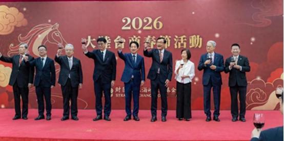 赖清德投诚大陆？“台独”内部炸锅，大陆心里有数，这事绝不简单
 
最近有个热点新