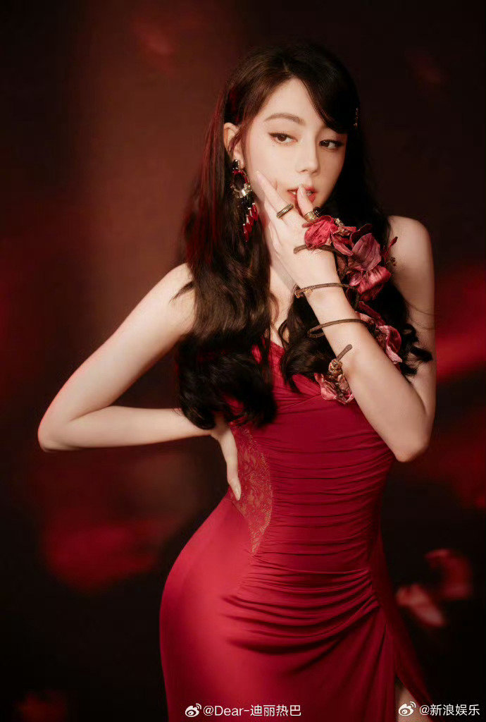 王亚飞平安最重要王亚飞转发迪丽热巴说平安最重要 王亚飞转发迪丽热巴说平安最重要 