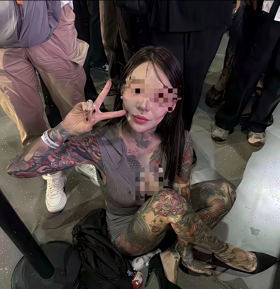 这位女孩将来会后悔吗 