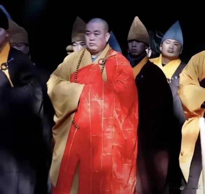 呵呵，释永信被抓，估计释迦牟尼都要气死了，因为自己祖宗的姓不要都去姓释，感觉菩萨