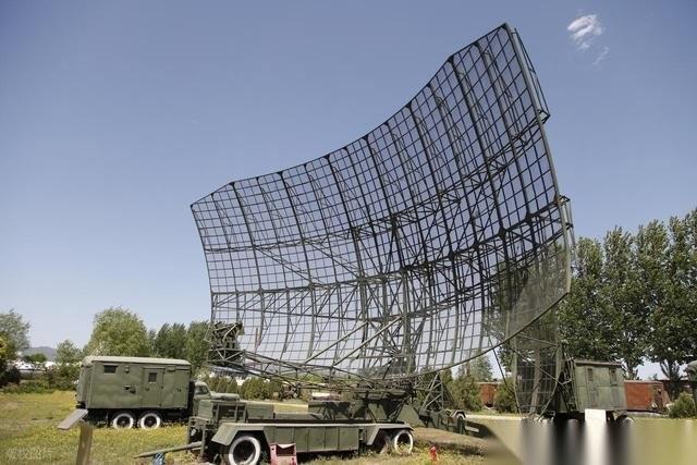 航运监测机构最近的一组数据挺抓眼球。就在2026年2月底到3月初，波斯湾附近有1