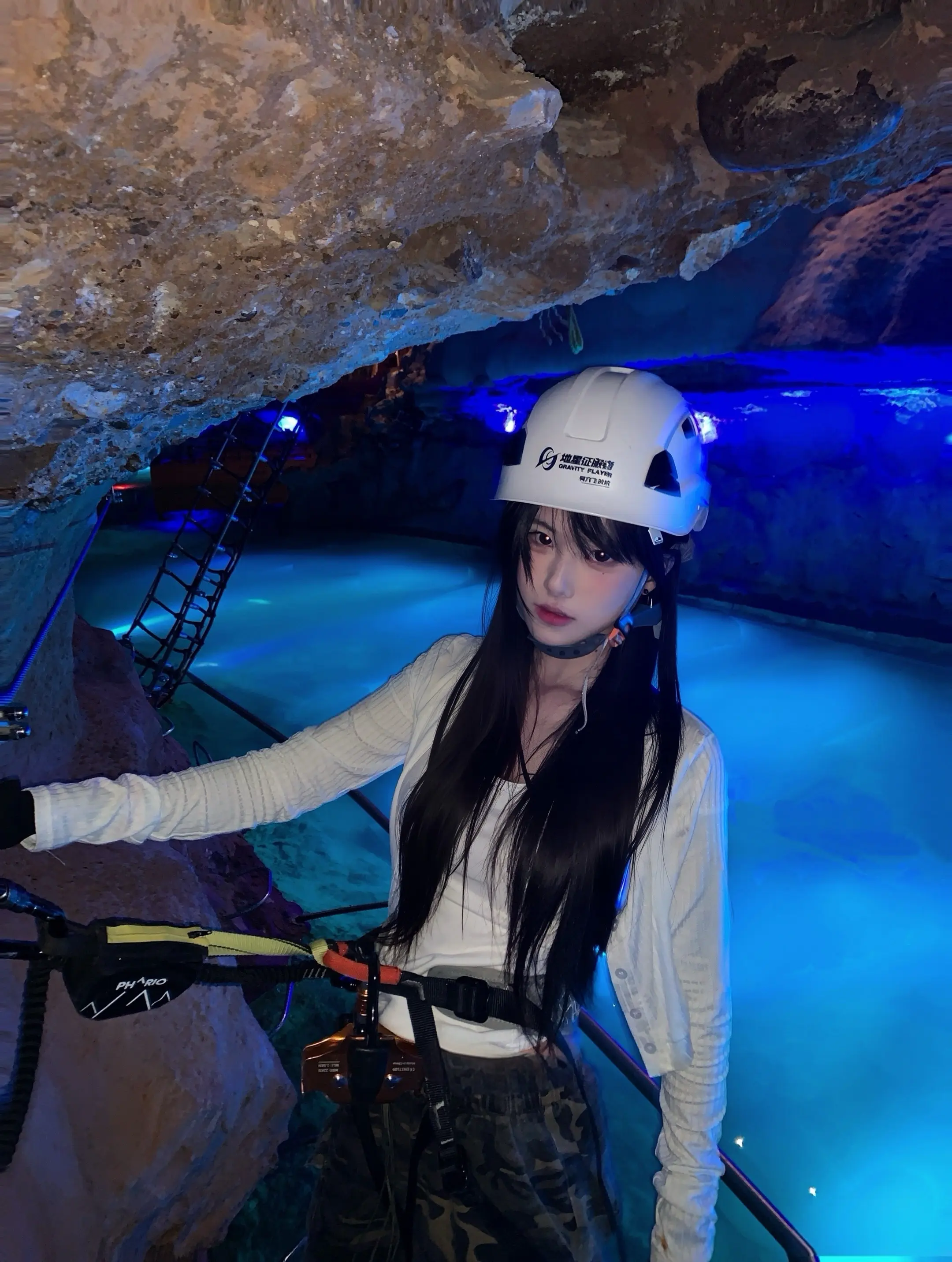 不恐高，恐你不理我