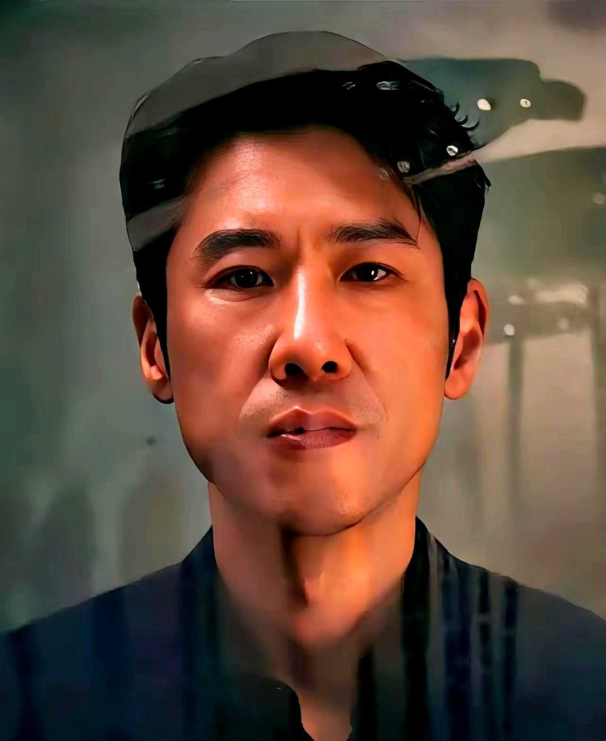 星二代拿大奖不靠爹妈，硬生生把自己熬成了双料男配。

2026年8月10日晚的北