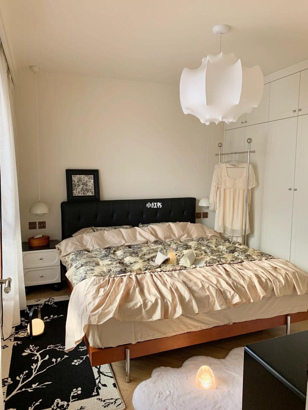 啊啊啊啊啊谁懂啊！好喜欢我的中古风小卧室～