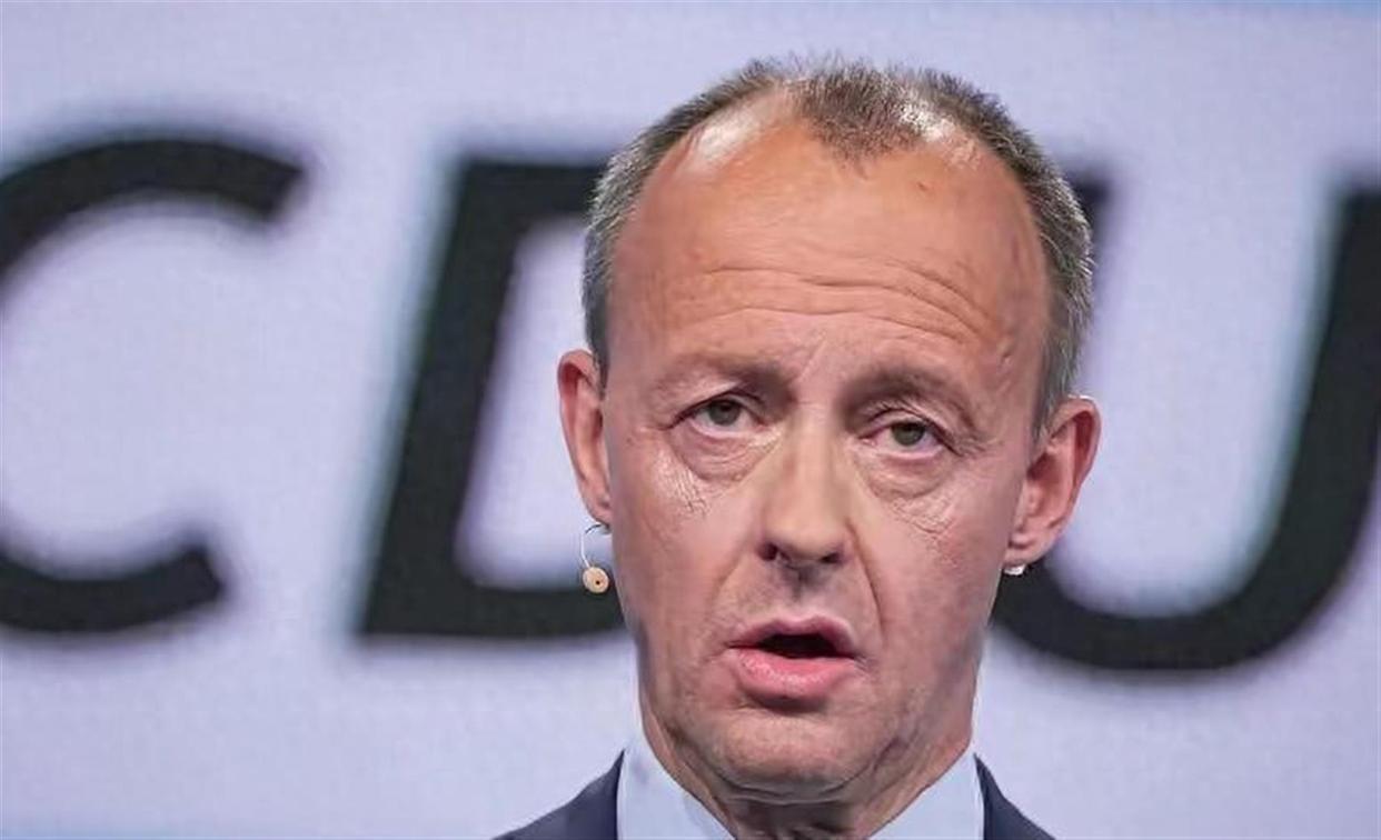 德国彻底不跟美国走！
默茨定调欧洲自主，全球格局改写。
 
默茨公开直言特朗普对