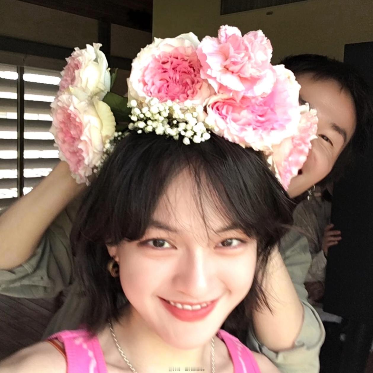 一组爱笑的 文淇 头像 ，鲜活又闪烁～ 