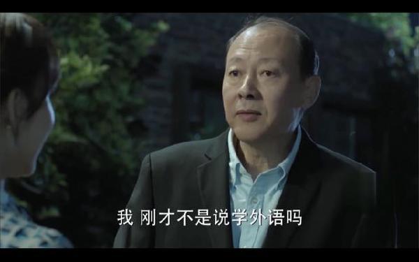 看了胡锡进和汤家凤对于是否要降低主要学科地位展开的公开对话后，先不说这波支持谁，