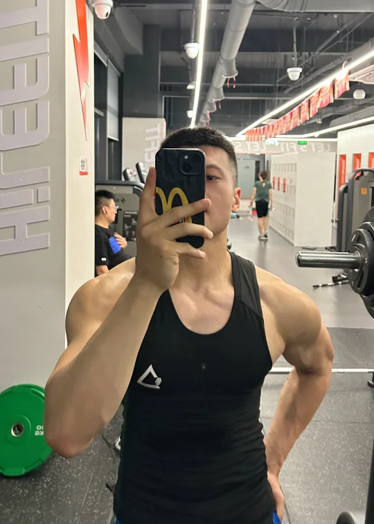 180 78kg｜今日雕刻手臂💪
