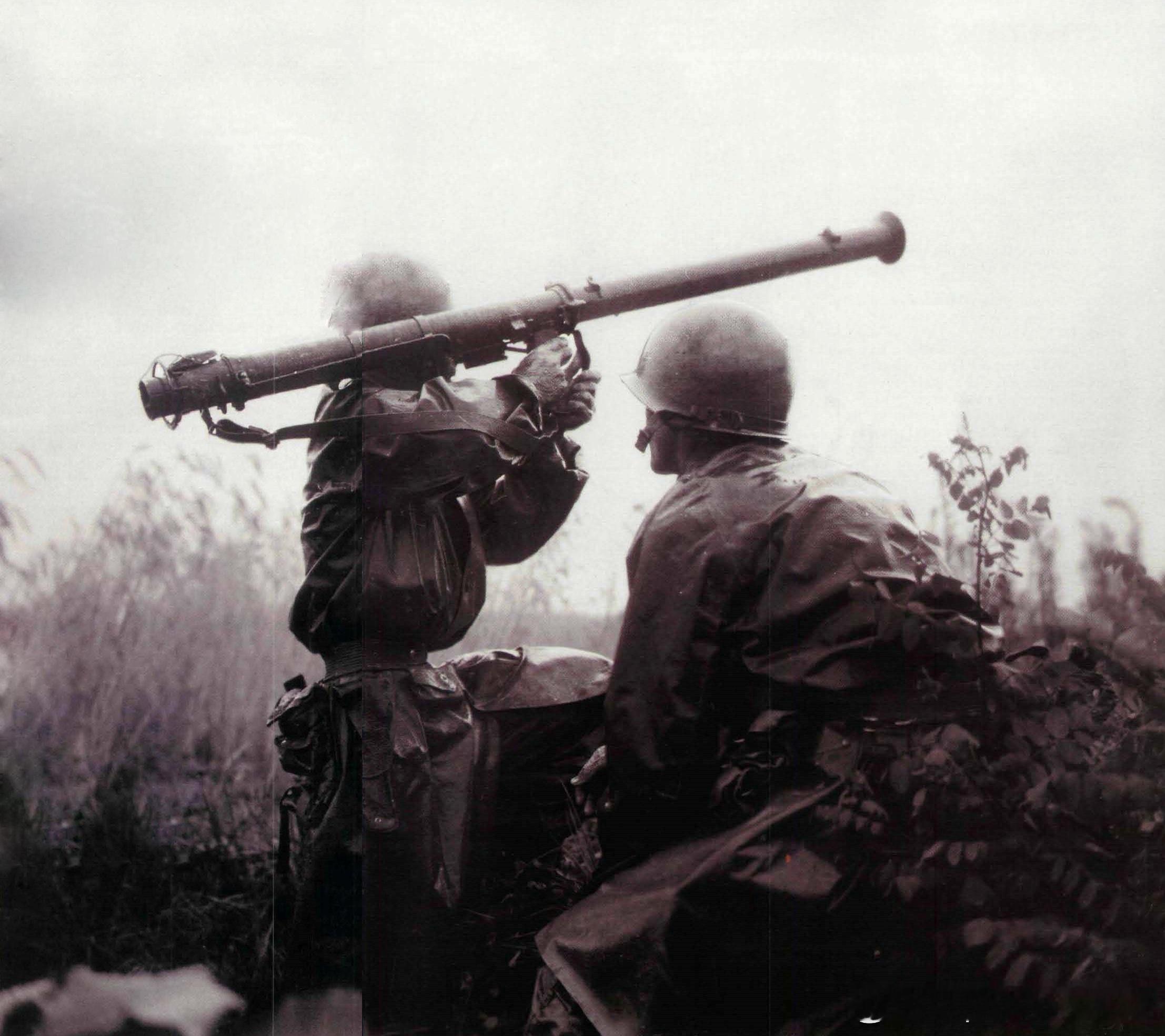 1950年7月5日二等兵Robert L Wttzig在Pyongtaek平泽附