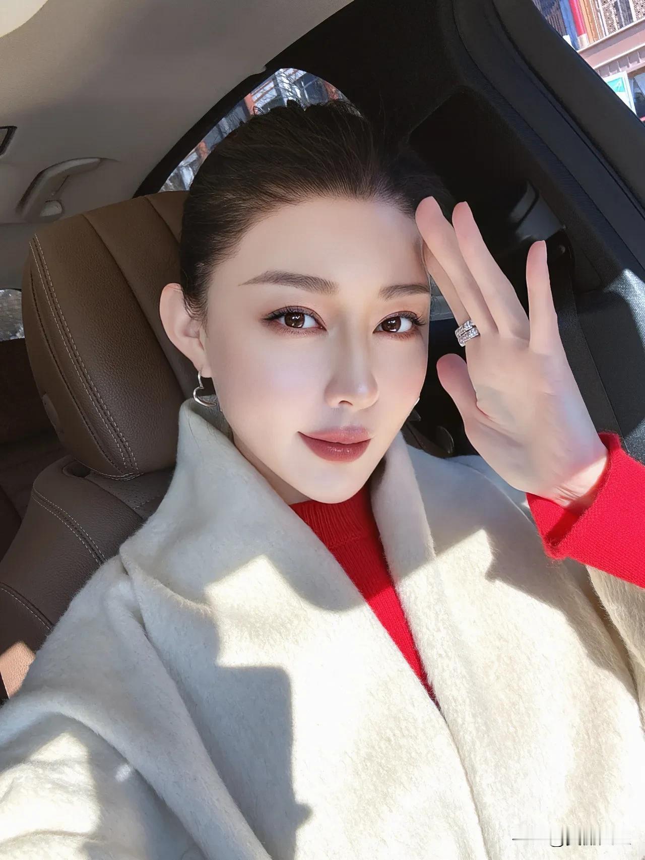 一炉火、一壶🍵、三两好友、也能把平常的一天过得有仪式感