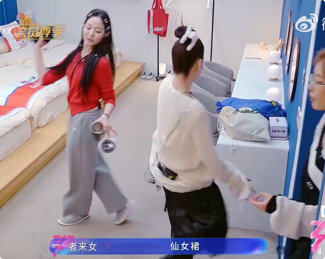 者来女万千惠随地大小舞乘风2026随地大小舞也太可爱，沉浸式享受音乐与舞蹈，快乐
