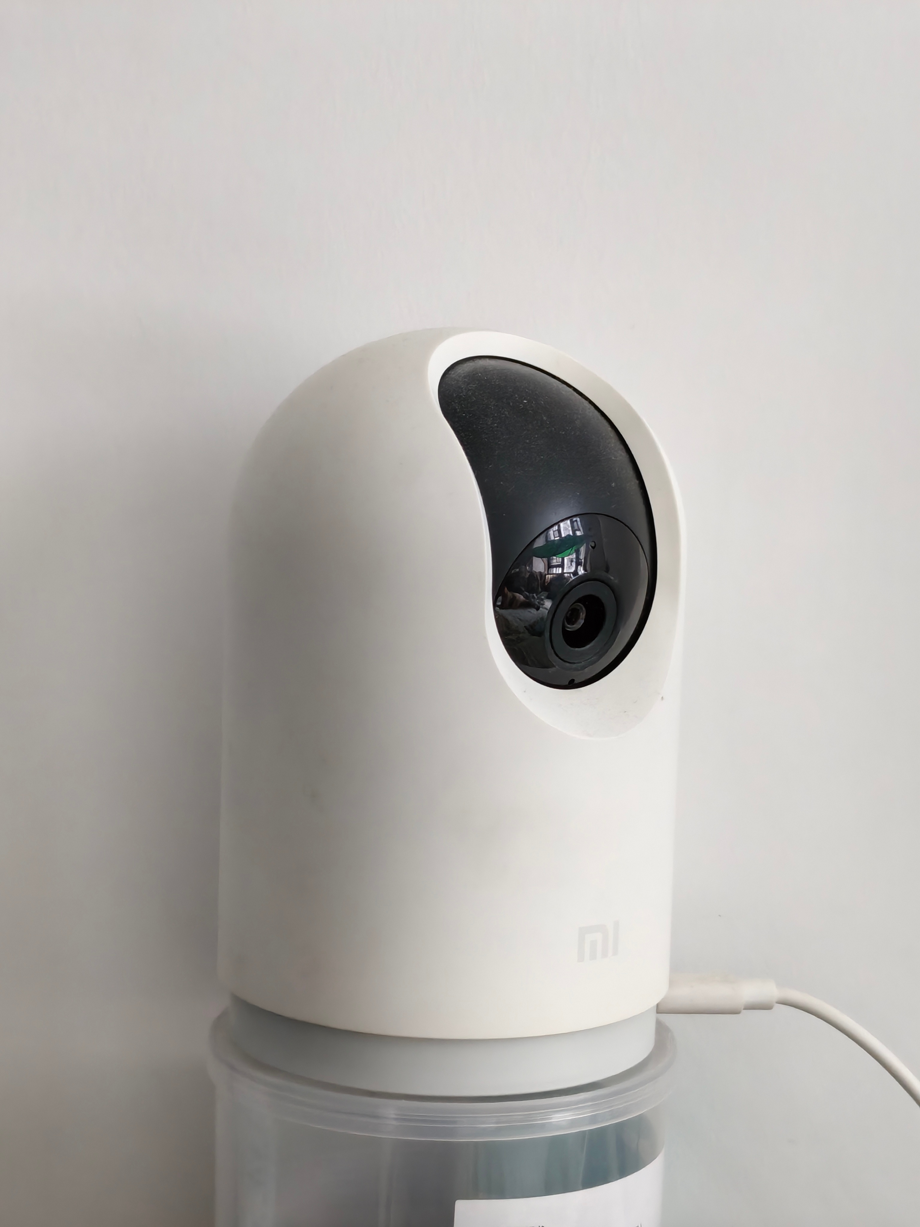 铁粉转发抽送这台用了几年的小米智能摄像机云台版Pro，我不配用小米的产品  希望