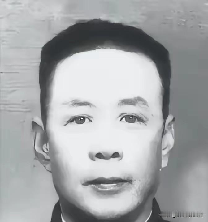 1939年山西一场家宴！夫人一句耳语暗藏危机，彭德怀瞬间读懂无声深意
 
193