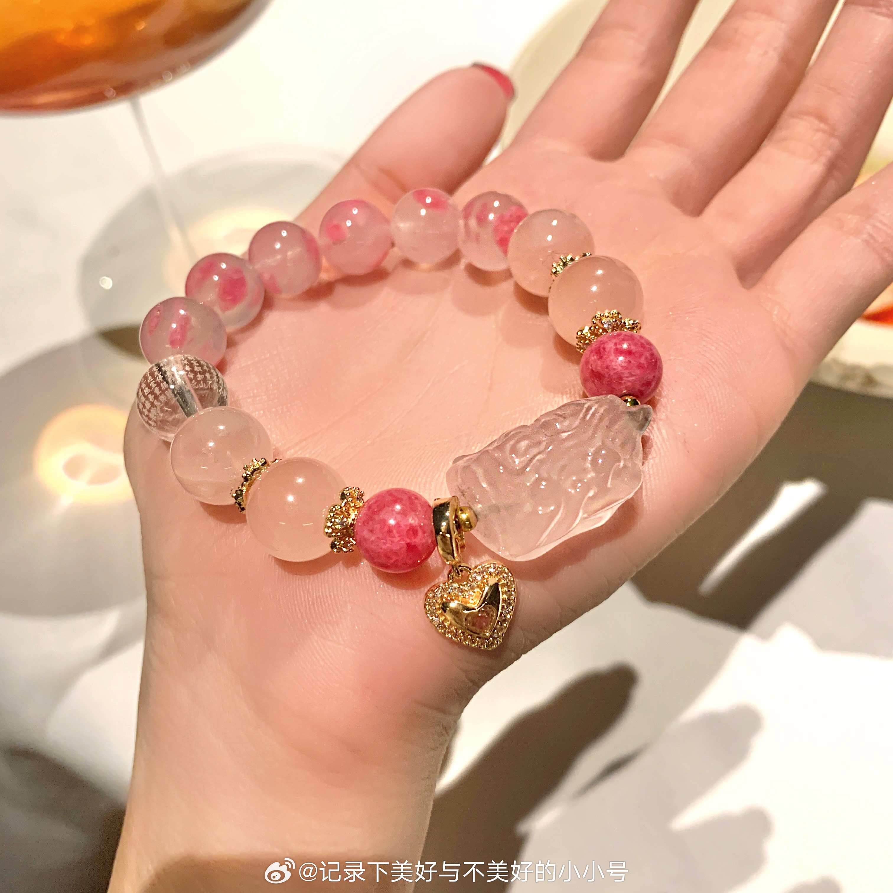 招桃花水晶get下🤘[doge]哈哈哈哈哈哈哈哈哈纯属拿他图片凑个数 纯兄弟 