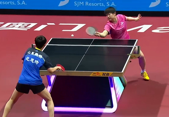 乒乓球女团决赛河北vs山东第二场比赛，孙颖莎11-5、11-9、10-12、11