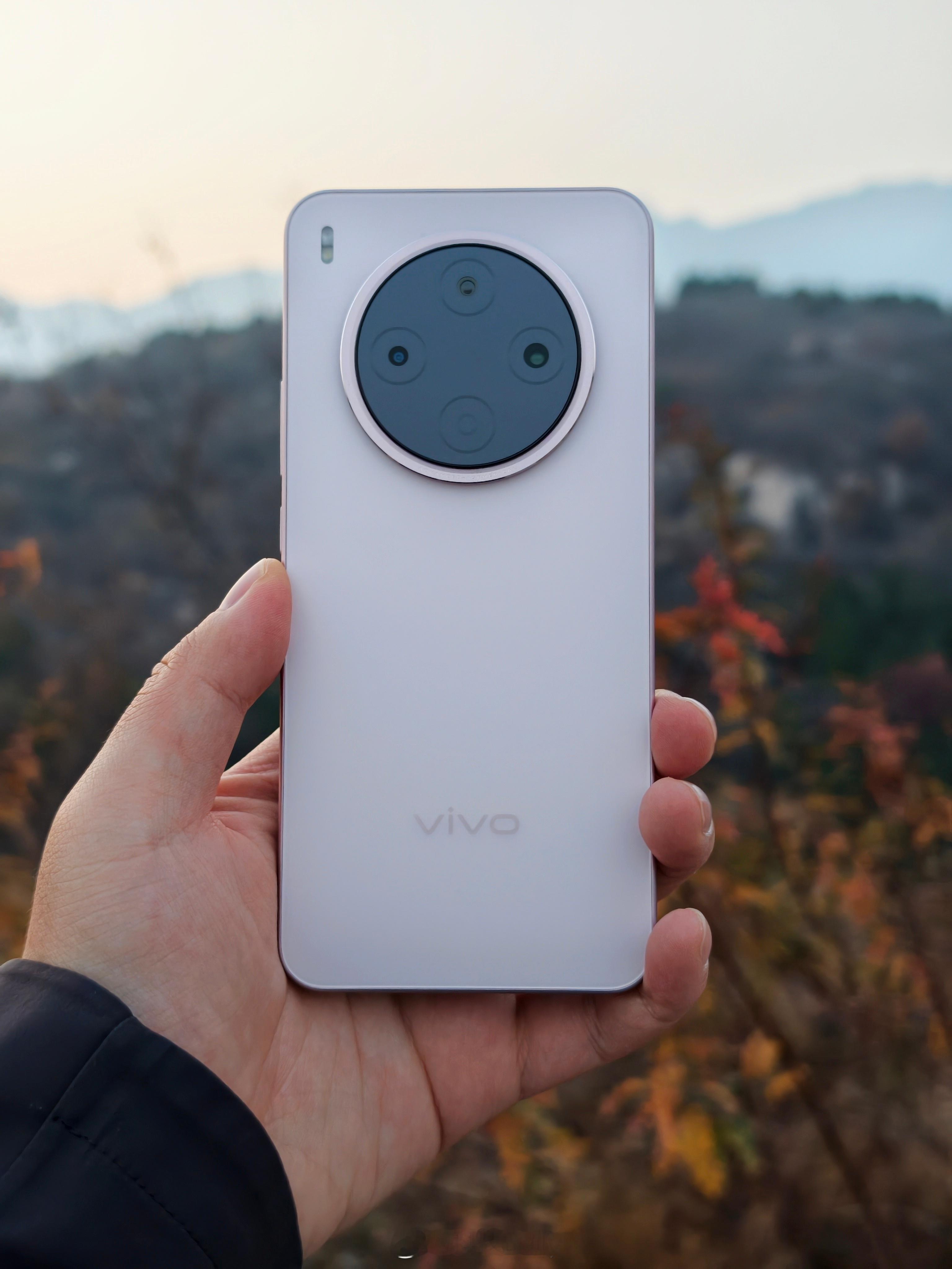 vivo Y500 Pro国民小旗舰。 