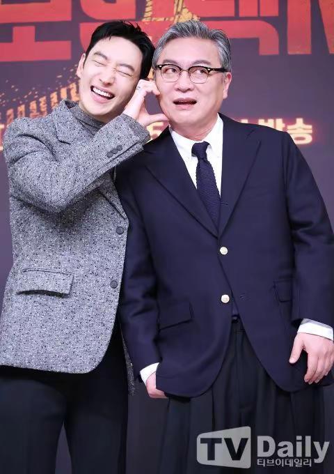 《模范计程车3》制作发布会！。《模范计程车3》制作发布会！「彩虹运输5人帮」李帝