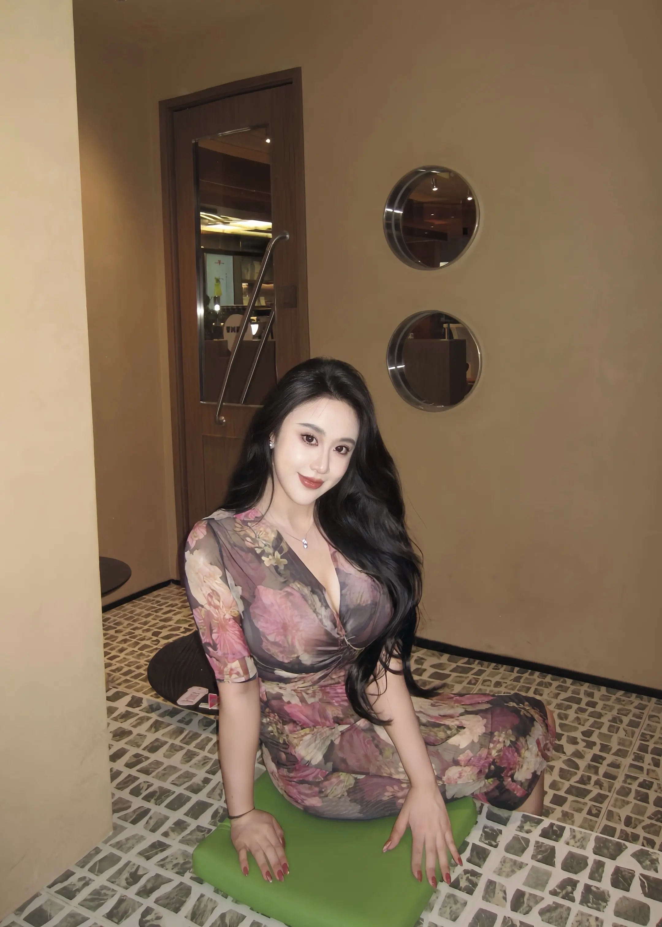 我爱一个人的标准就是他不会复杂的想我。