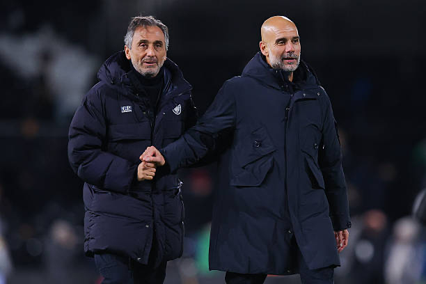 哟，好久没有看到哥俩同框了