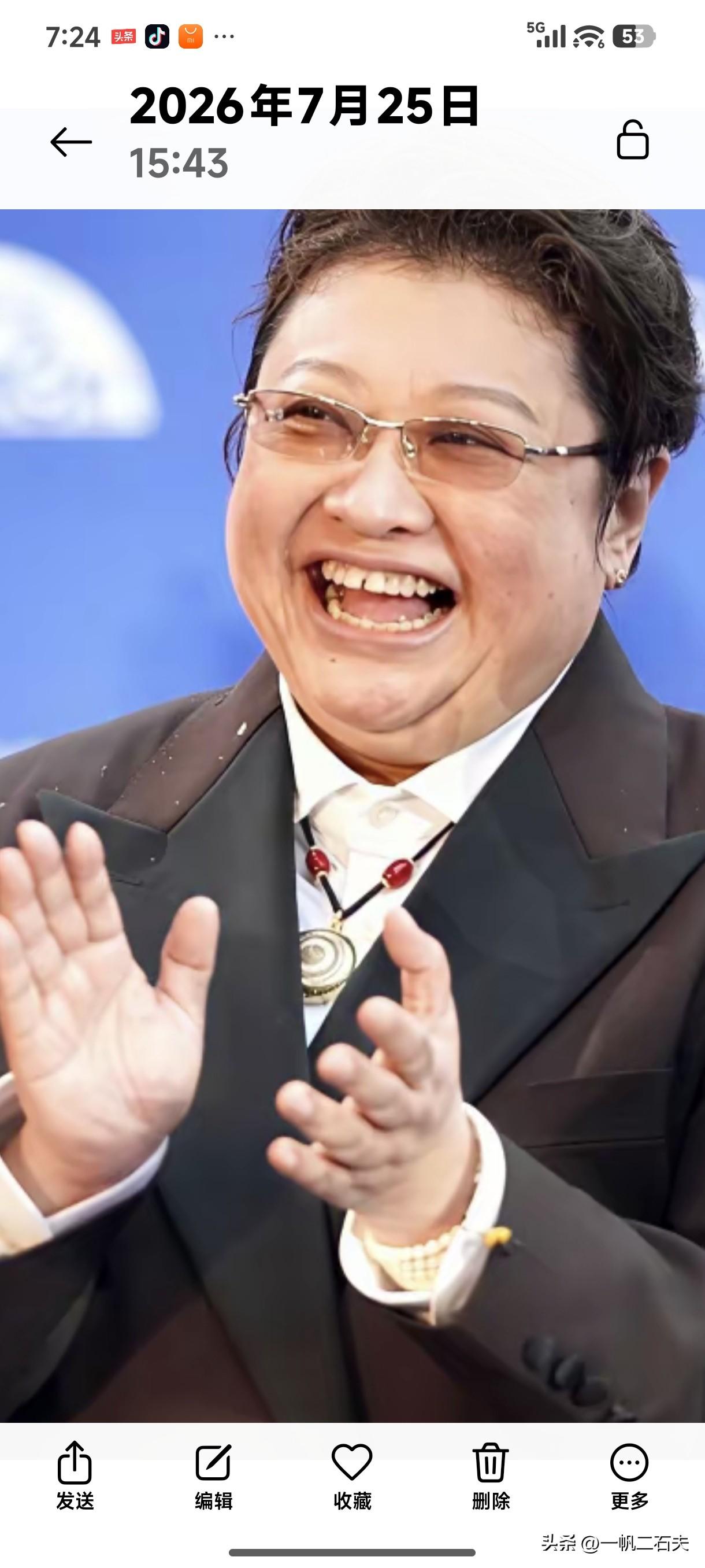 《韩红一生必面对三种人，尤其应感谢实事求是、善于直言提意见的'雕刻师'。》
  