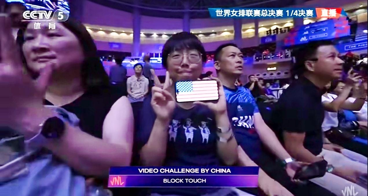 这个丑八怪！