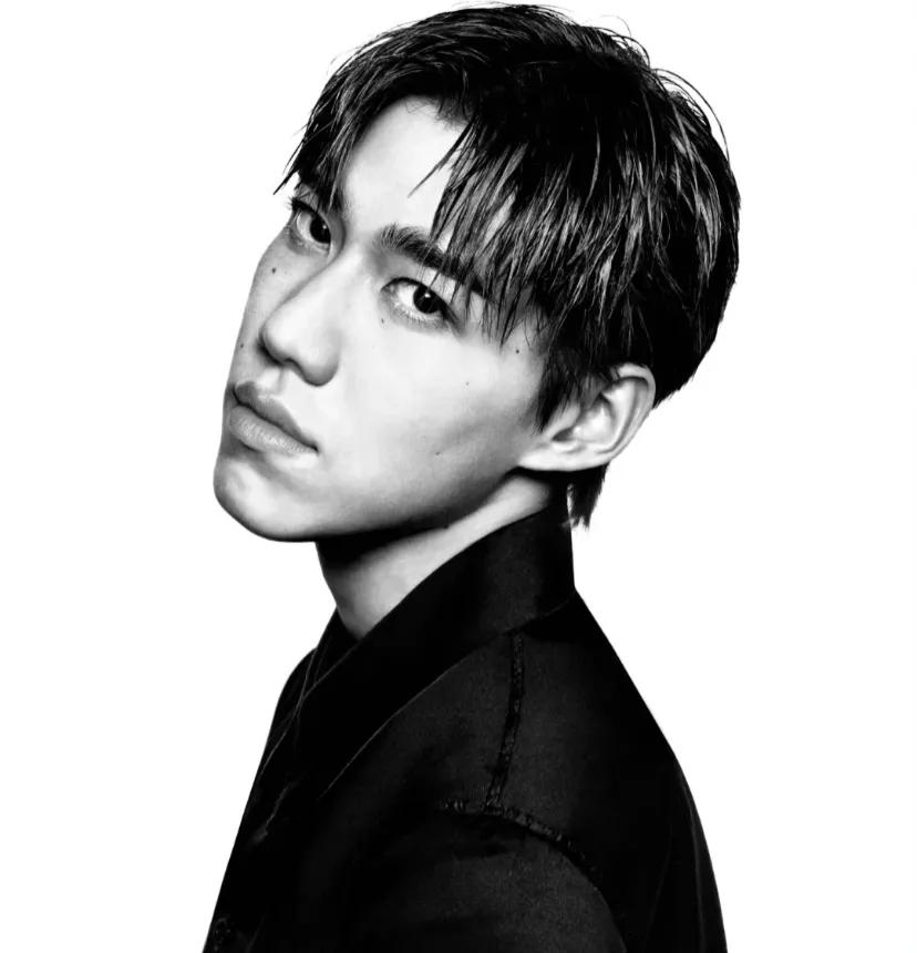 巴黎世家的代言人落在了泰国
还以为亚洲领域的代言人会落在中国或韩国

在此消息宣