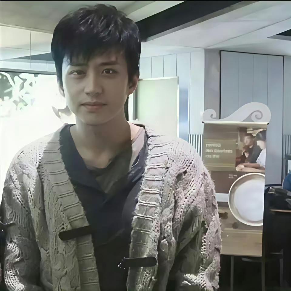 年轻时候的邓超，妥妥的小鲜肉