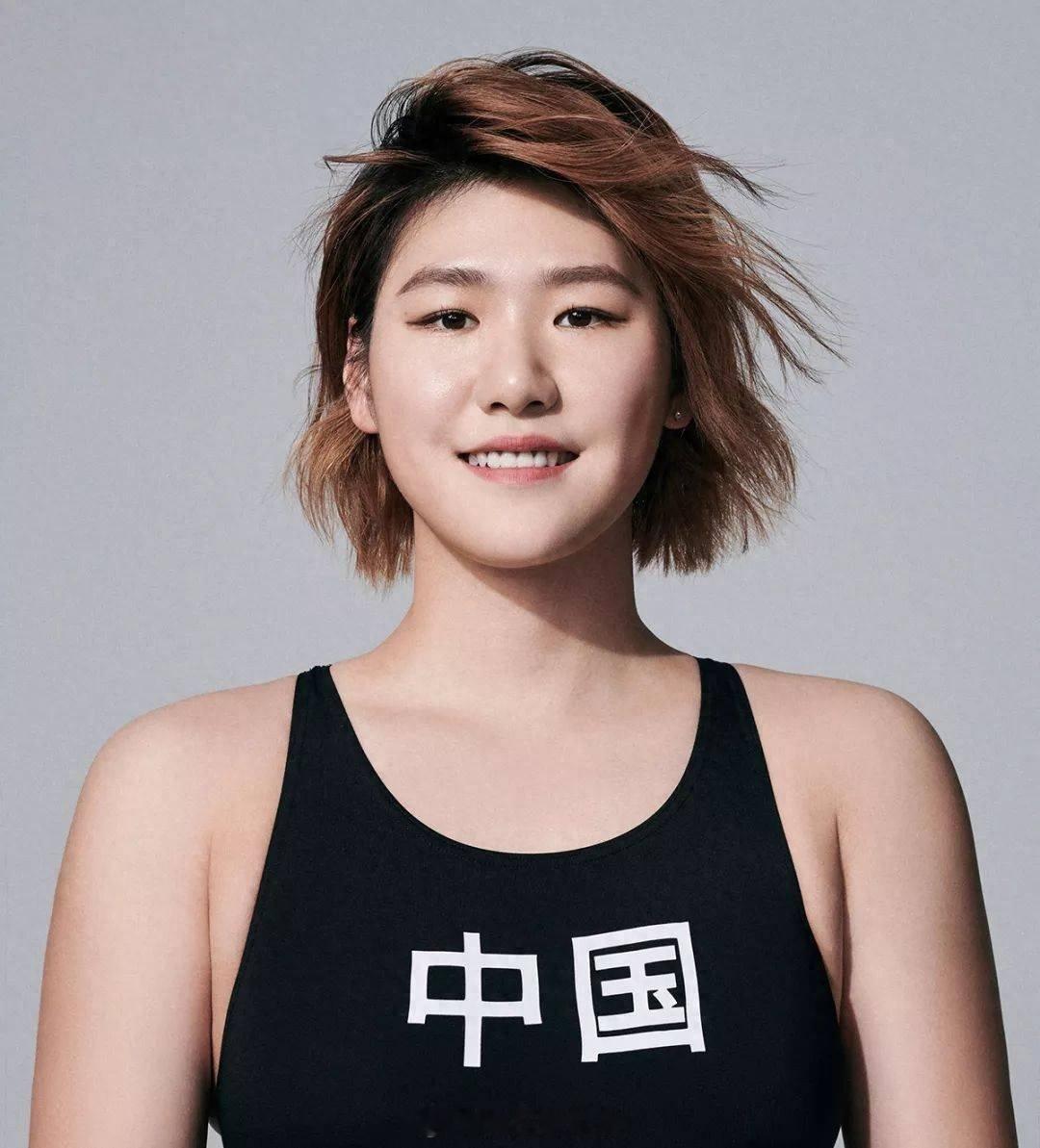 #叶诗文决定退出200混比赛#她表示因为赛前身体出了问题，以为伦敦的风或许吹不到