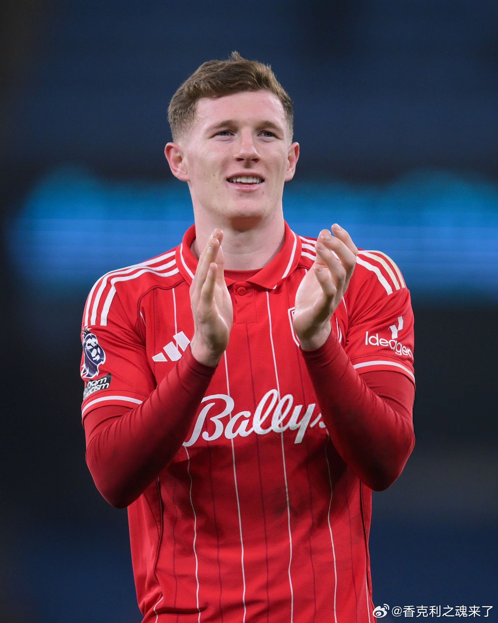 talk sport主编透露利物浦正在密切关注森林中场安德森曼城和曼联也对他感兴