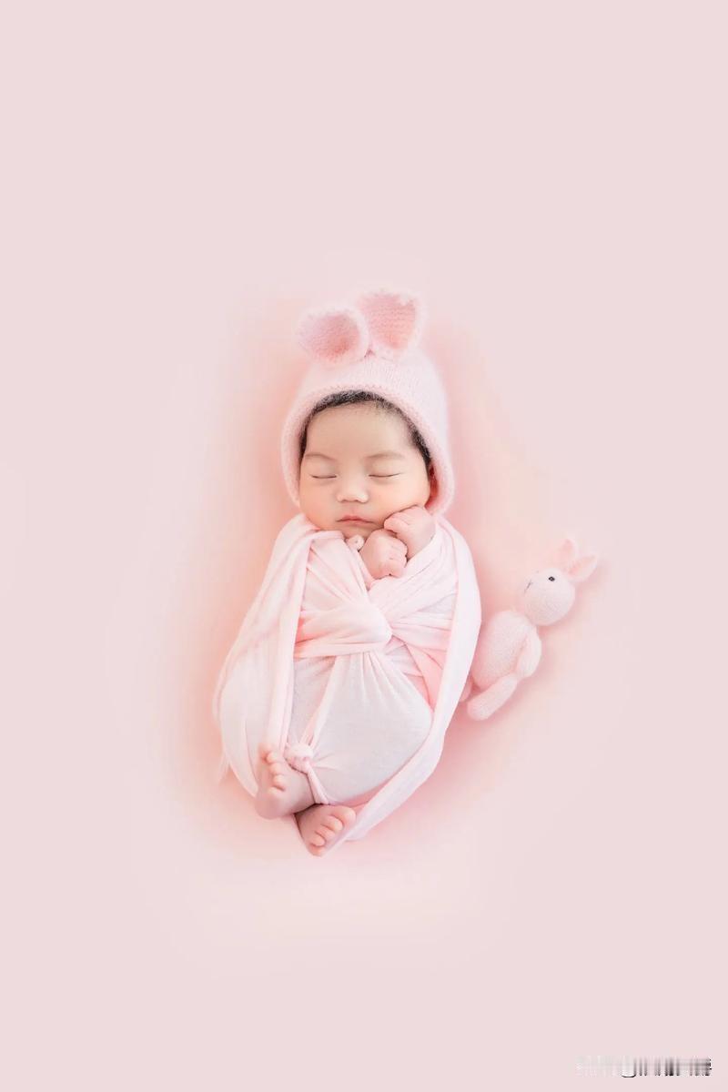 刚刚，
国家医保局宣布，
从2026年起实现‌分娩个人“无自付”。也就是说以后生