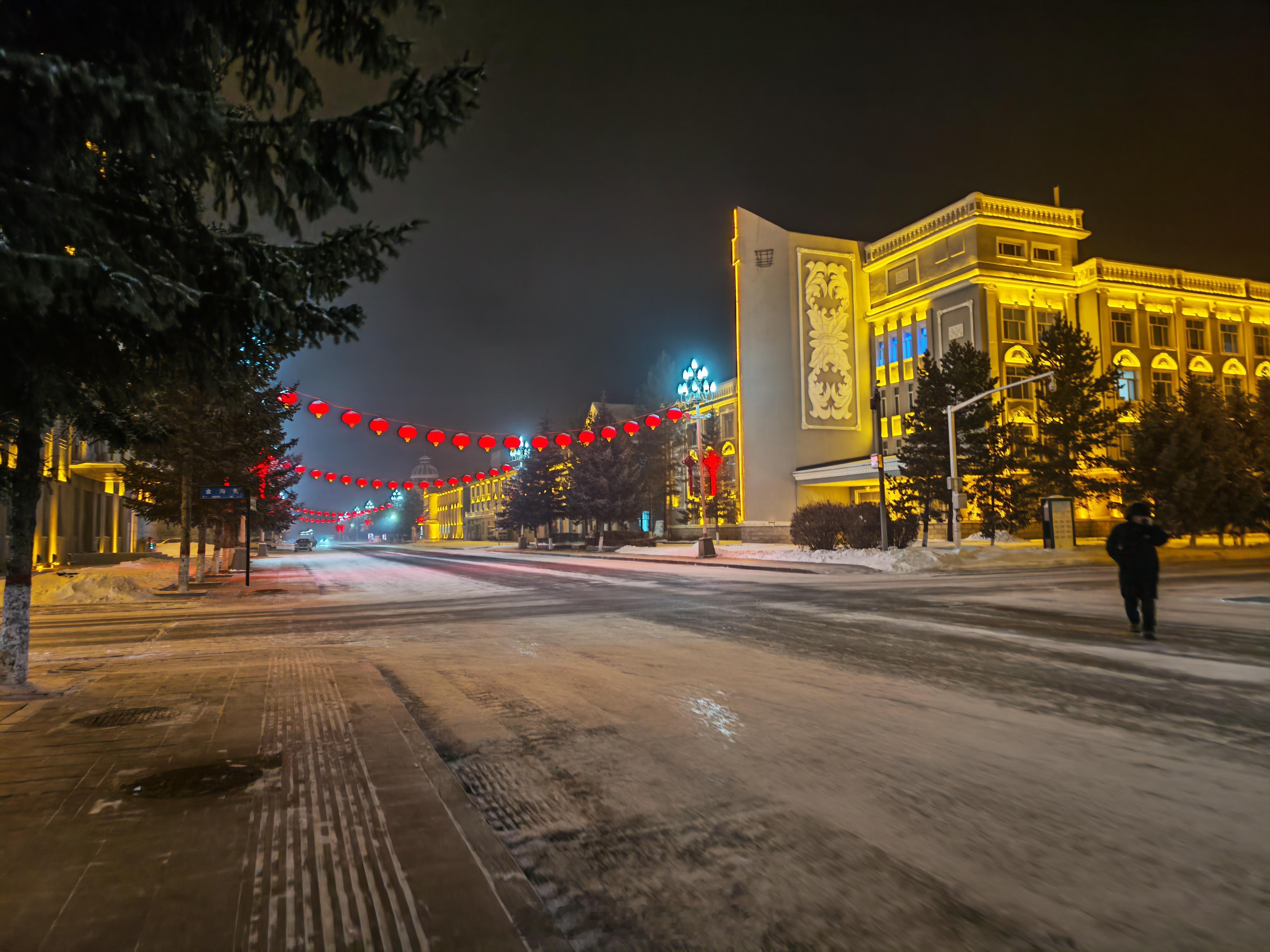 同样都是冰天雪地，怎么样区分是东北还是新疆北部，就闻一下空气就知道东北冬天空气总