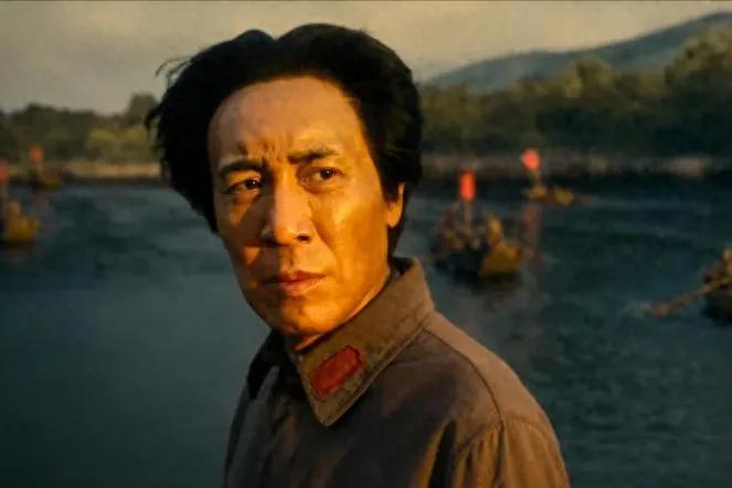 观《伟大的长征》第五集有感（回看）
中央红军在于都河畔架设浮桥，八万六千余人渡河