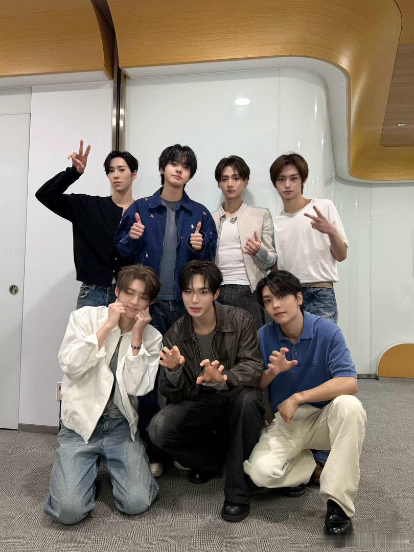 2026.09.01. MBC FM4U BORN_DIRE UNBREAKAB