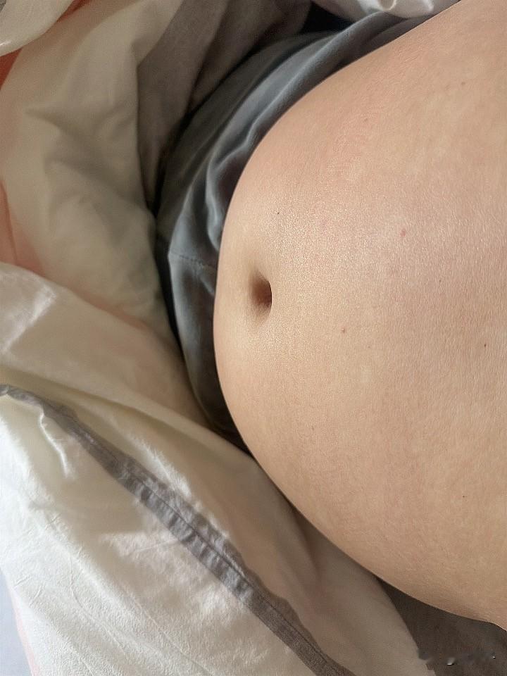 从珠海回来，站上体重秤那一刻，才知道什么叫“不虚此行”——整整十斤，扎实地长在了