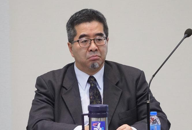 郑丽文叫嚣“抵抗大陆”萧旭岑去哪了？萧旭岑能拦住马英九发一篇祭孔的文，却拦不住郑